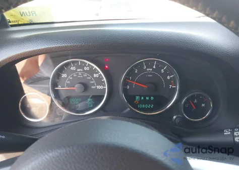 2013 Jeep Wrangler Unlimited Freedom Edition from USA, damaged, VIN 1C4BJWDG4DL586397